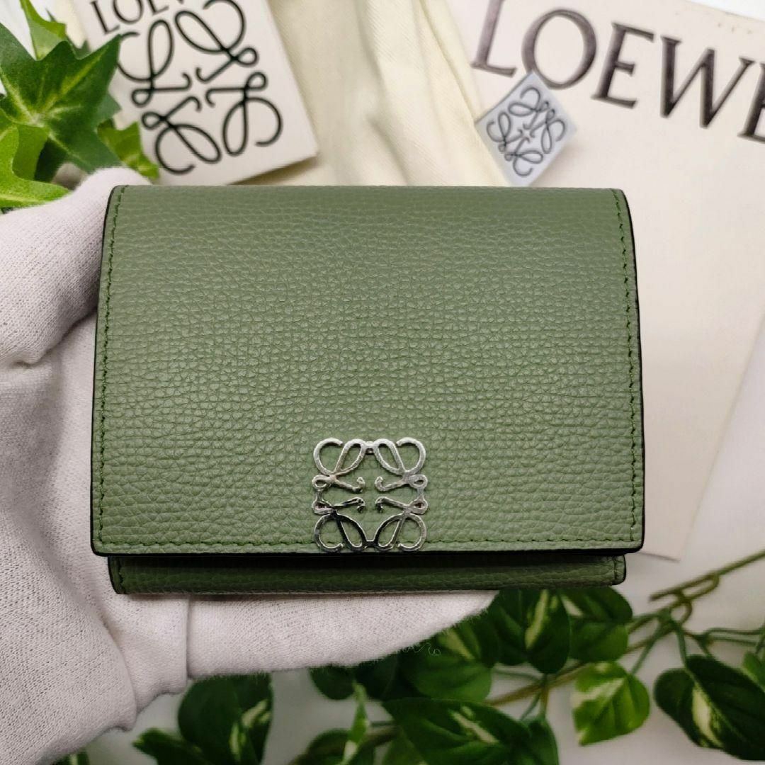 レディース【直営店購入】Loewe アナグラム 三つ折りウォレット ローズ