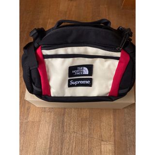 シュプリーム(Supreme)のSupreme TNF Expedition Waist Bag(ボディーバッグ)