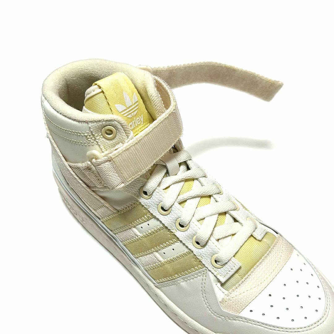 adidas(アディダス)の新品　アディダス　26.5㎝　フォーラムミッド パーレイ　ホワイト　バッシュ メンズの靴/シューズ(スニーカー)の商品写真