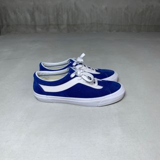 ヴァンズ(VANS)のVANS BOLD NI ボールド ニー ホワイト 青 白 ブルー BLUE(スニーカー)