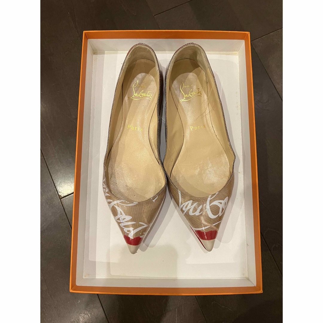 Christian Louboutin(クリスチャンルブタン)の【お値下げ10500→7000円】ルブタン🩷パンプス レディースの靴/シューズ(ハイヒール/パンプス)の商品写真