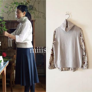 マーガレットハウエル(MARGARET HOWELL)の美品 マーガレットハウエル カシミヤシルクロールネックベスト 平井かずみさん着(ニット/セーター)