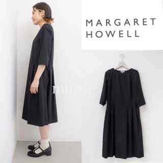 マーガレットハウエル(MARGARET HOWELL)の極美品 マーガレットハウエル 定番ブラックフランネル肩ボタンワンピース 6.4万(ひざ丈ワンピース)