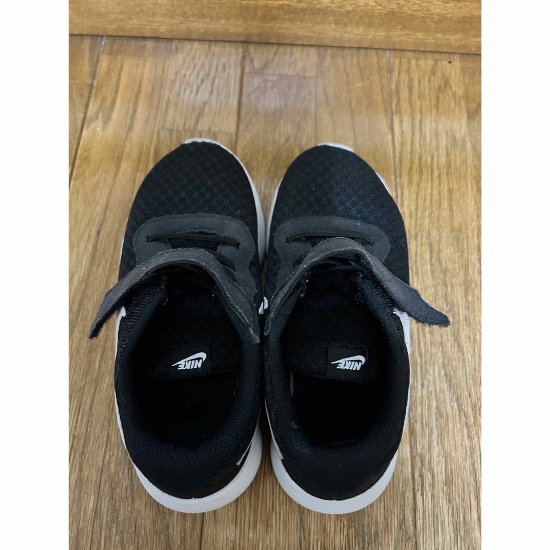 NIKE(ナイキ)のNIKE タンジュン　16センチ キッズ/ベビー/マタニティのキッズ靴/シューズ(15cm~)(スニーカー)の商品写真