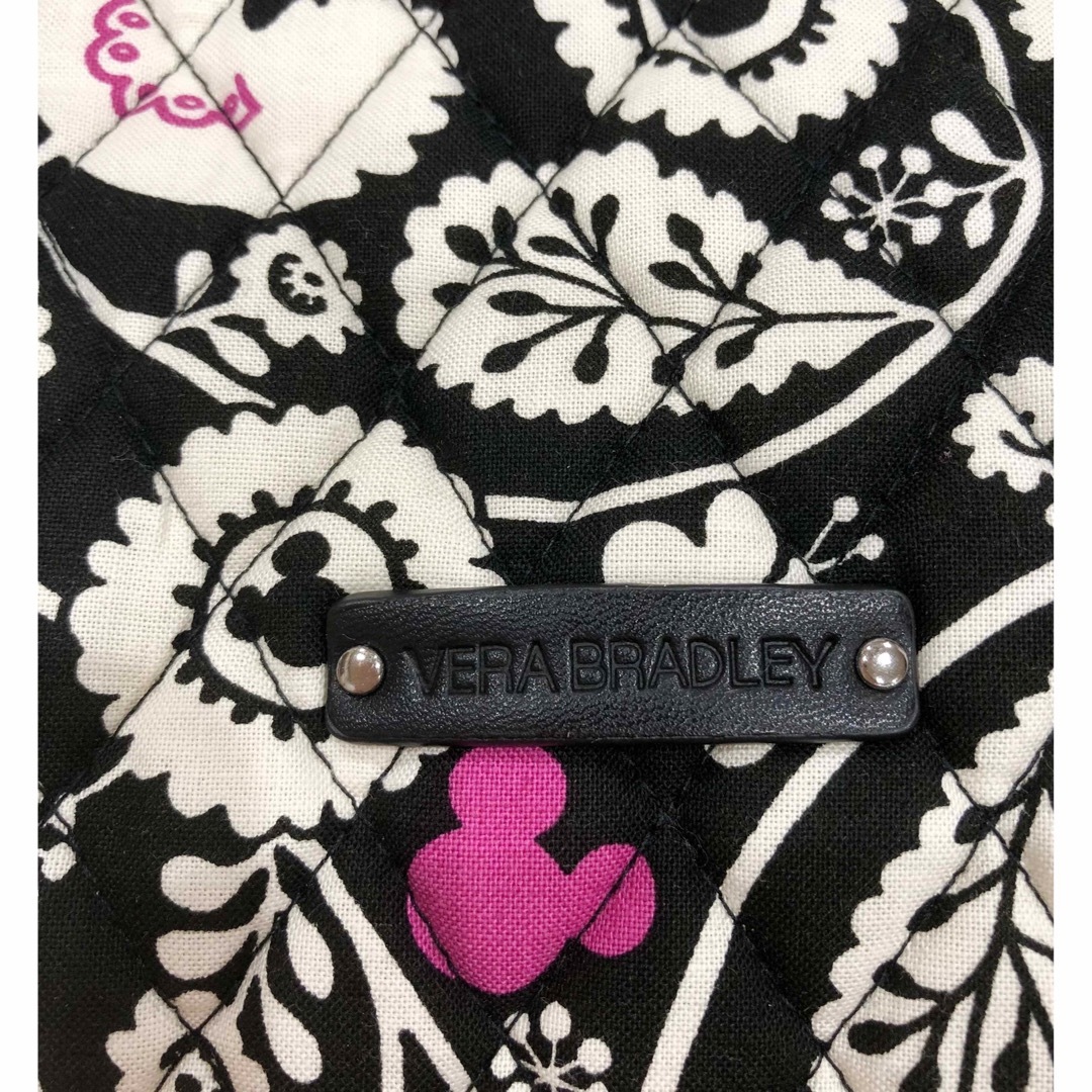 Vera Bradley(ヴェラブラッドリー)のVERA BRADLEY  ポーチ　未使用品　アメリカ🇺🇸フロリダ土産 レディースのファッション小物(ポーチ)の商品写真