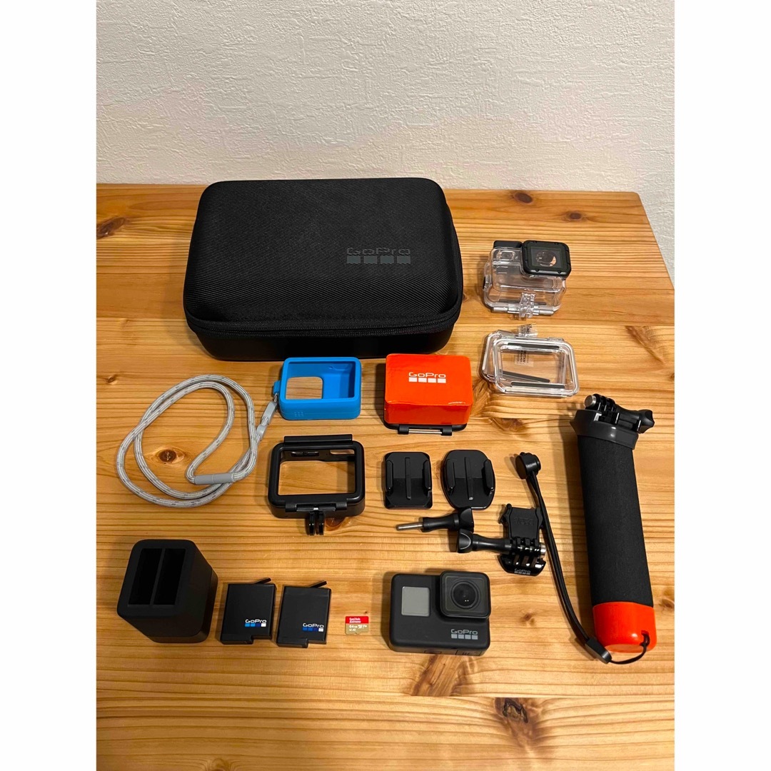 GoPro HERO7 BLACK + アクセサリ GoPro HERO7 BLACK + アクセサリ