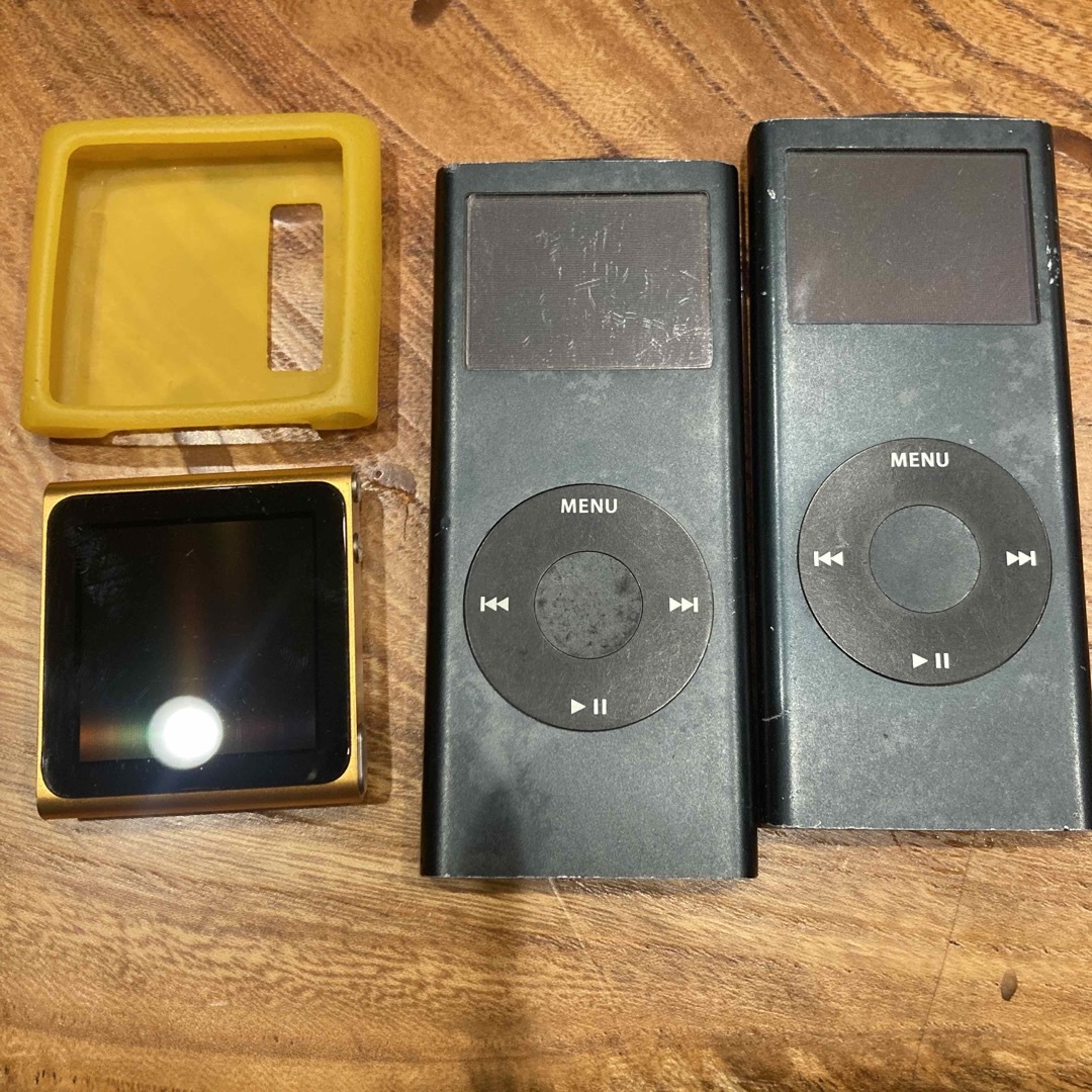 iPod(アイポッド)のipod ジャンク品　3点 スマホ/家電/カメラのオーディオ機器(ポータブルプレーヤー)の商品写真