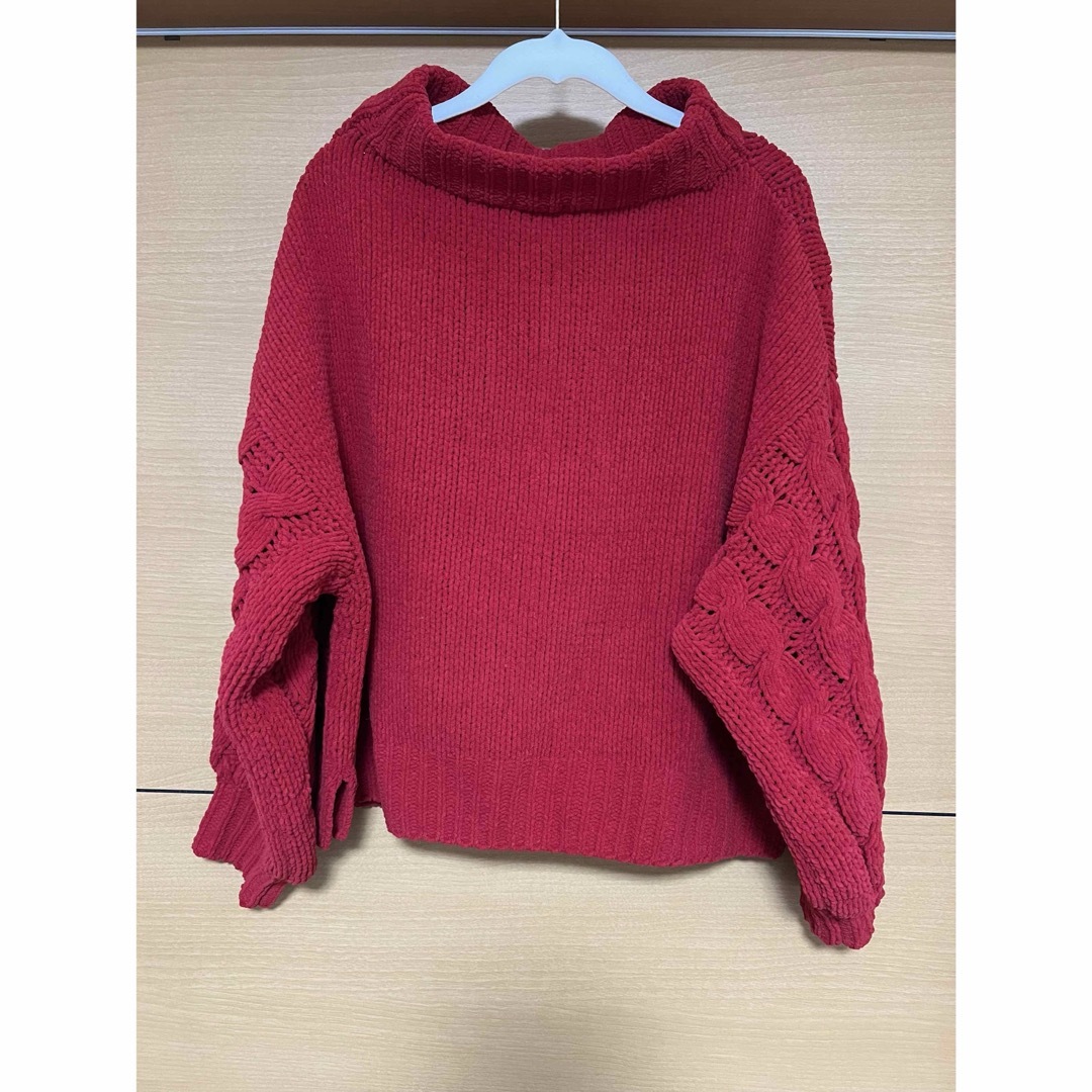 GU(ジーユー)のGU モールヤーンケーブルセーター(長袖)ＲＯ   レディースのトップス(ニット/セーター)の商品写真