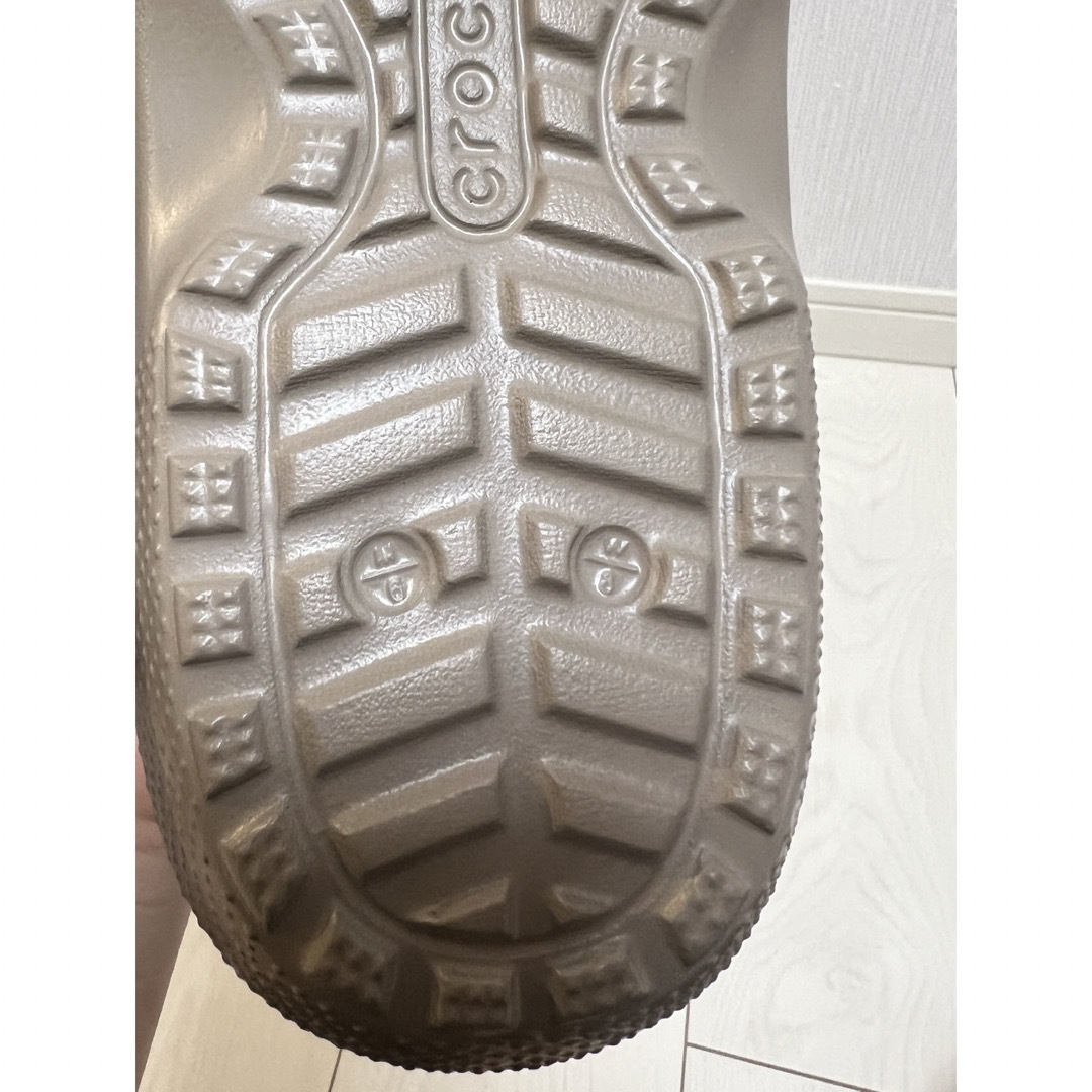 crocs(クロックス)のお値下げ　クロックス crocs サンダル 24cm 未使用 レディースの靴/シューズ(サンダル)の商品写真