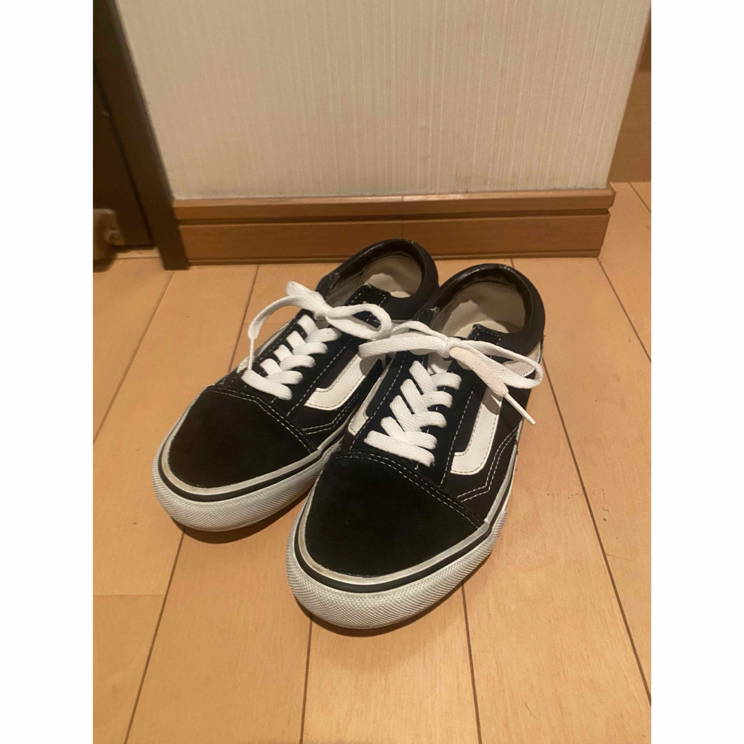 OLD SKOOL（VANS）(オールドスクール)のVANS オールドスクール　23cm  黒 レディースの靴/シューズ(スニーカー)の商品写真