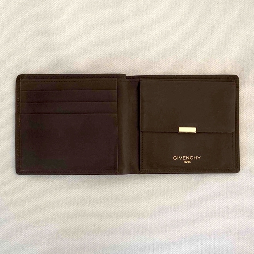 GIVENCHY - ジバンシｨ二つ折財布♡GIVENCHY♡レザー♡ブラウンの通販