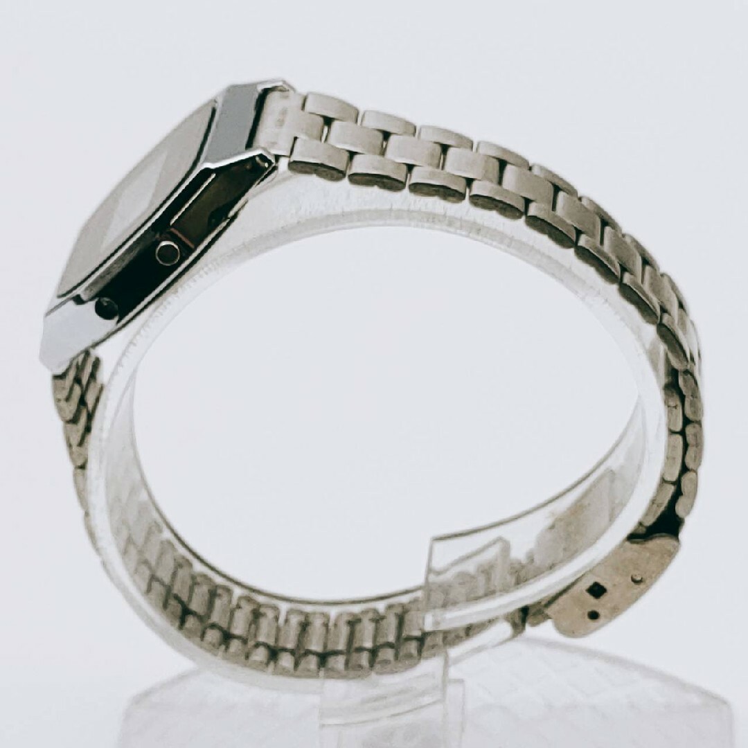 CASIO(カシオ)の#198 CASIO カシオ 401 LB 611 腕時計 デジタル 黒文字盤 レディースのファッション小物(腕時計)の商品写真