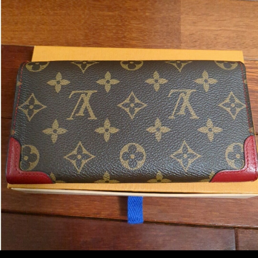 LOUIS VUITTON(ルイヴィトン)のかける様専用　ヴィトン　財布。 レディースのファッション小物(財布)の商品写真