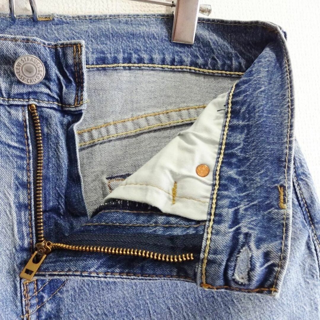 Levi's(リーバイス)の新品★リーバイス　502　W77cm　レギュラーテーパーデニム　ストレッチ　明青 メンズのパンツ(デニム/ジーンズ)の商品写真