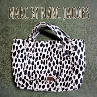 マークバイマークジェイコブス(MARC BY MARC JACOBS)のmarc♡ﾀﾞﾙﾒｼｱﾝ柄ﾄｰﾄbag(トートバッグ)