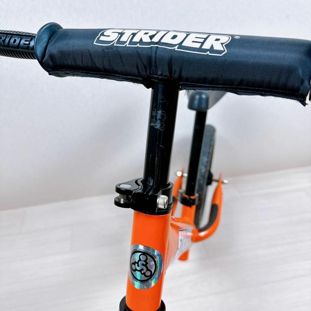 STRIDER 12インチ　SPORT スポーツタイプ　ストライダー　オレンジ 自動車/バイクの自動車(車体)の商品写真
