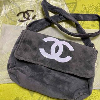 CHANELノベルティーショルダーバッグ　グレー