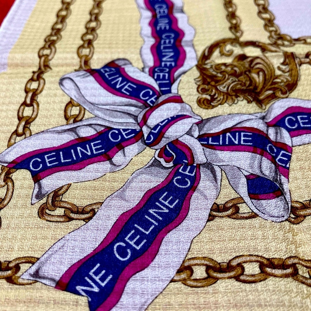 CEFINE(セフィーヌ)のCELINE    セリーヌハンカチ　リボンチェーン　未使用シール付き レディースのファッション小物(ハンカチ)の商品写真