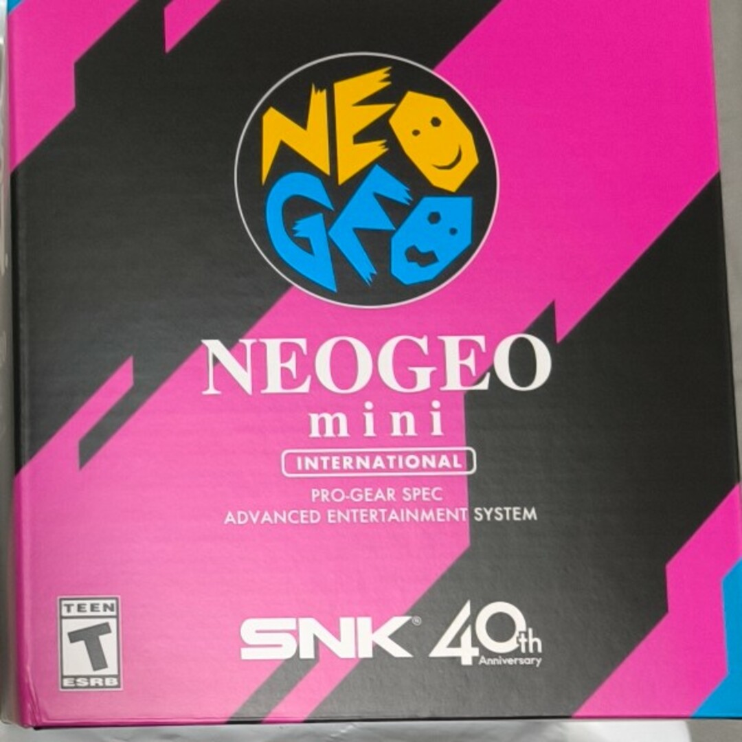 SNK(エスエヌケイ)の【期間限定値下げ中】ネオジオミニ インターナショナル　NEOGEO mini エンタメ/ホビーのゲームソフト/ゲーム機本体(その他)の商品写真