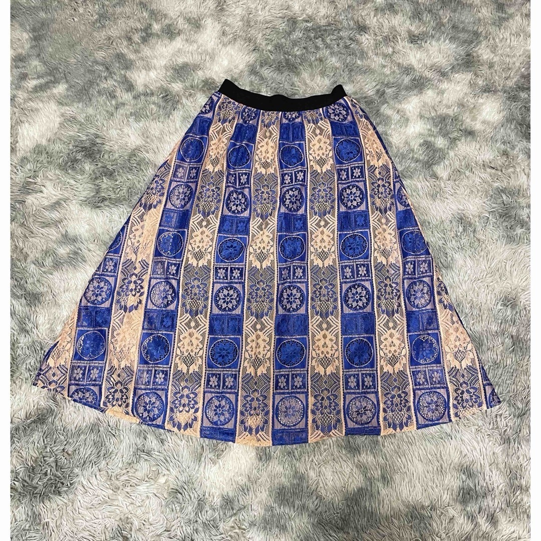 【写真更新】お値下げ中🎵春夏秋☀️ロングフレアレーススカート レディースのスカート(ロングスカート)の商品写真