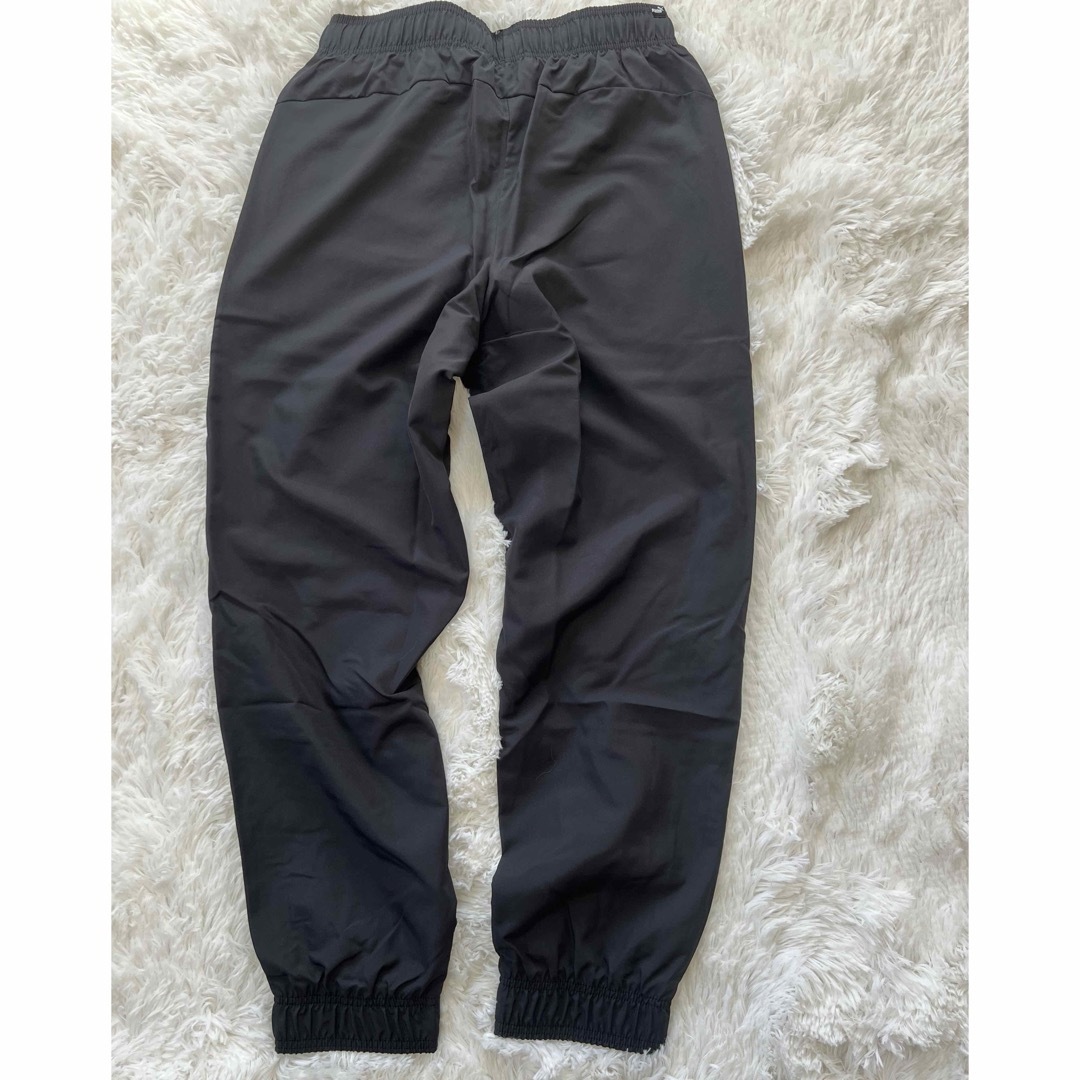 PUMA - 新品!メンズ PUMAウインドブレーカー上下セット Lサイズ PUMA - 新品!メンズ PUMAウインドブレーカー上下セット Lサイズ