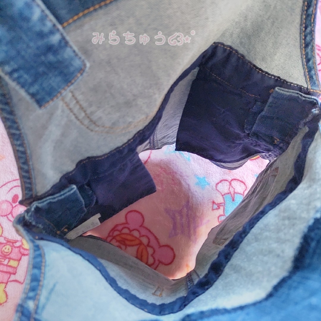 アカチャンホンポ(アカチャンホンポ)のデニムジャンパースカート　サイズ100　新品未使用 キッズ/ベビー/マタニティのキッズ服女の子用(90cm~)(ワンピース)の商品写真