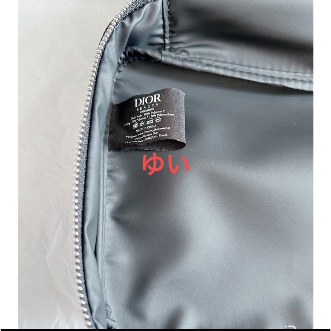 Dior(ディオール)のディオールバックステージブラシポーチノベルティ新品未使用限定品オファー非売品 レディースのファッション小物(ポーチ)の商品写真