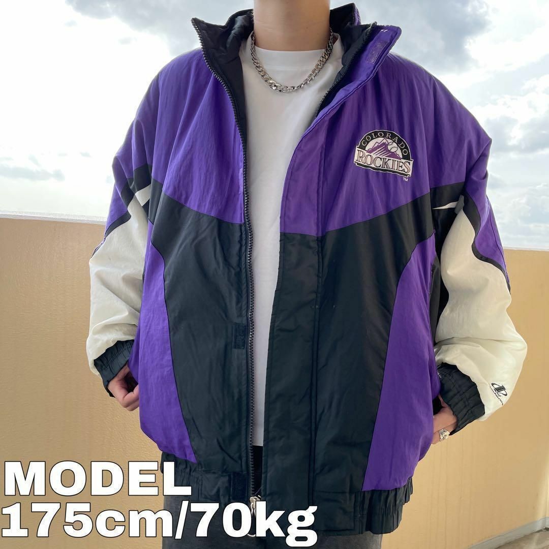 MLB(メジャーリーグベースボール)のMLB ロッキーズ 中綿 ナイロンジャケット 90s L 黒 ブラック 紫 刺繍 メンズのジャケット/アウター(ナイロンジャケット)の商品写真