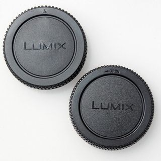 パナソニック(Panasonic)のパナソニック純正 LUMIXリアレンズキャップ + ボディキャップ セット(その他)