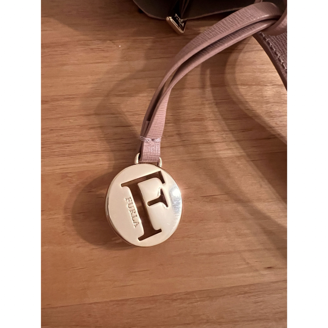 Furla(フルラ)のFURLA S サリー スモール ハンド トートバッグ レザー ピンクベージュ レディースのバッグ(ハンドバッグ)の商品写真