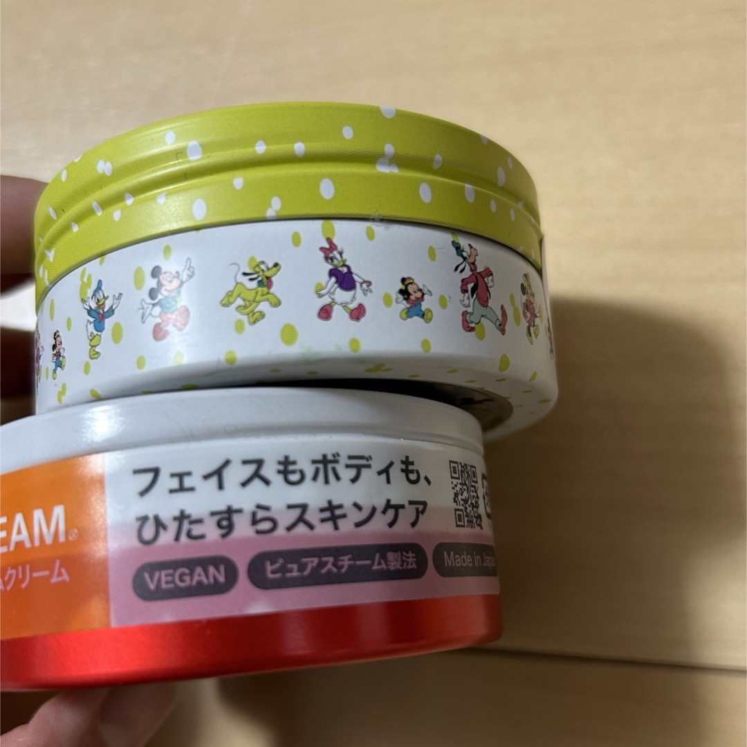 STEAM CREAM(スチームクリーム)のスチームクリーム ディズニー缶 ベアー缶 2個セット コスメ/美容のボディケア(ボディクリーム)の商品写真