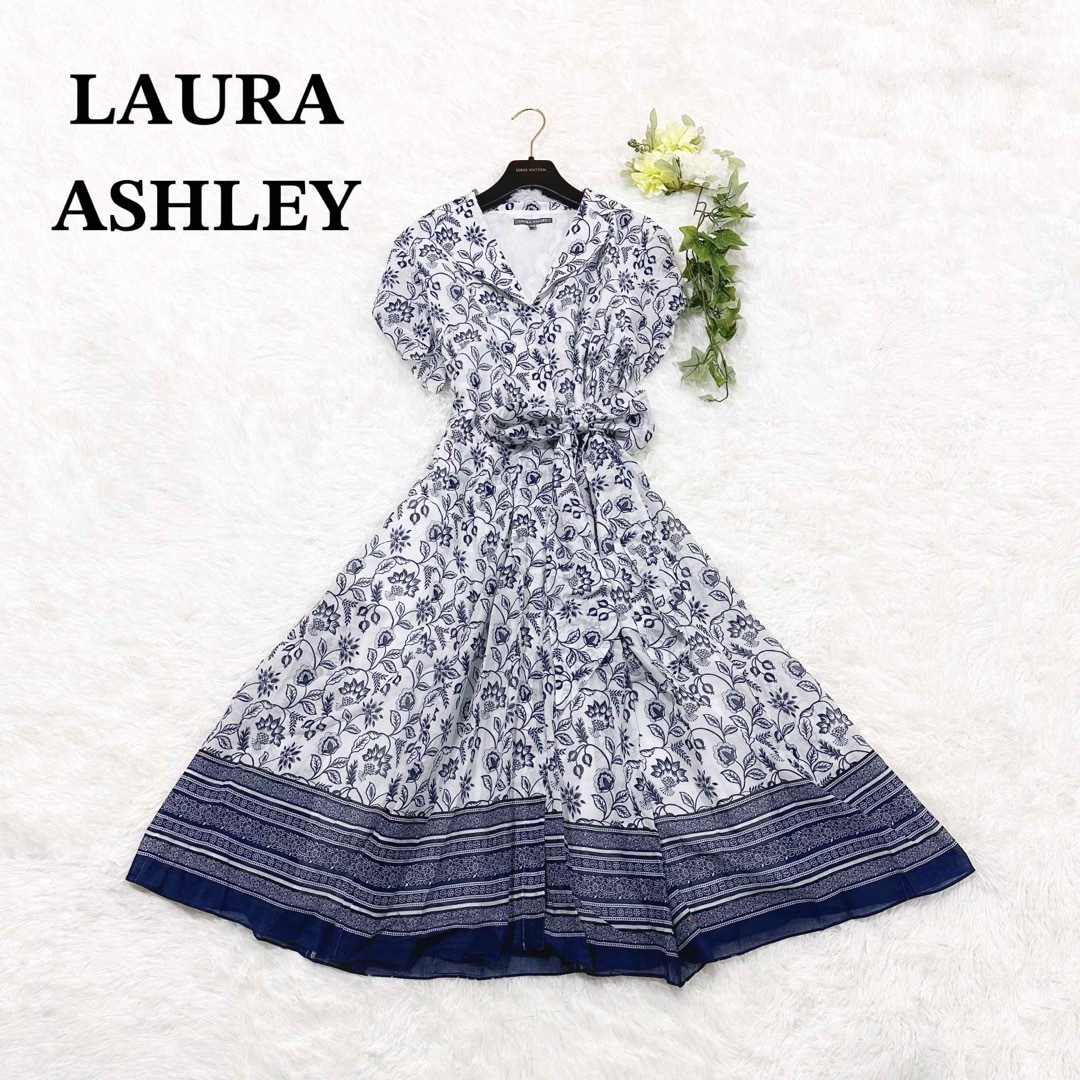 LAURA ASHLEY(ローラアシュレイ)の極美品 ローラアシュレイ  大きいサイズ シャツワンピース 花柄  シフォン レディースのワンピース(ロングワンピース/マキシワンピース)の商品写真