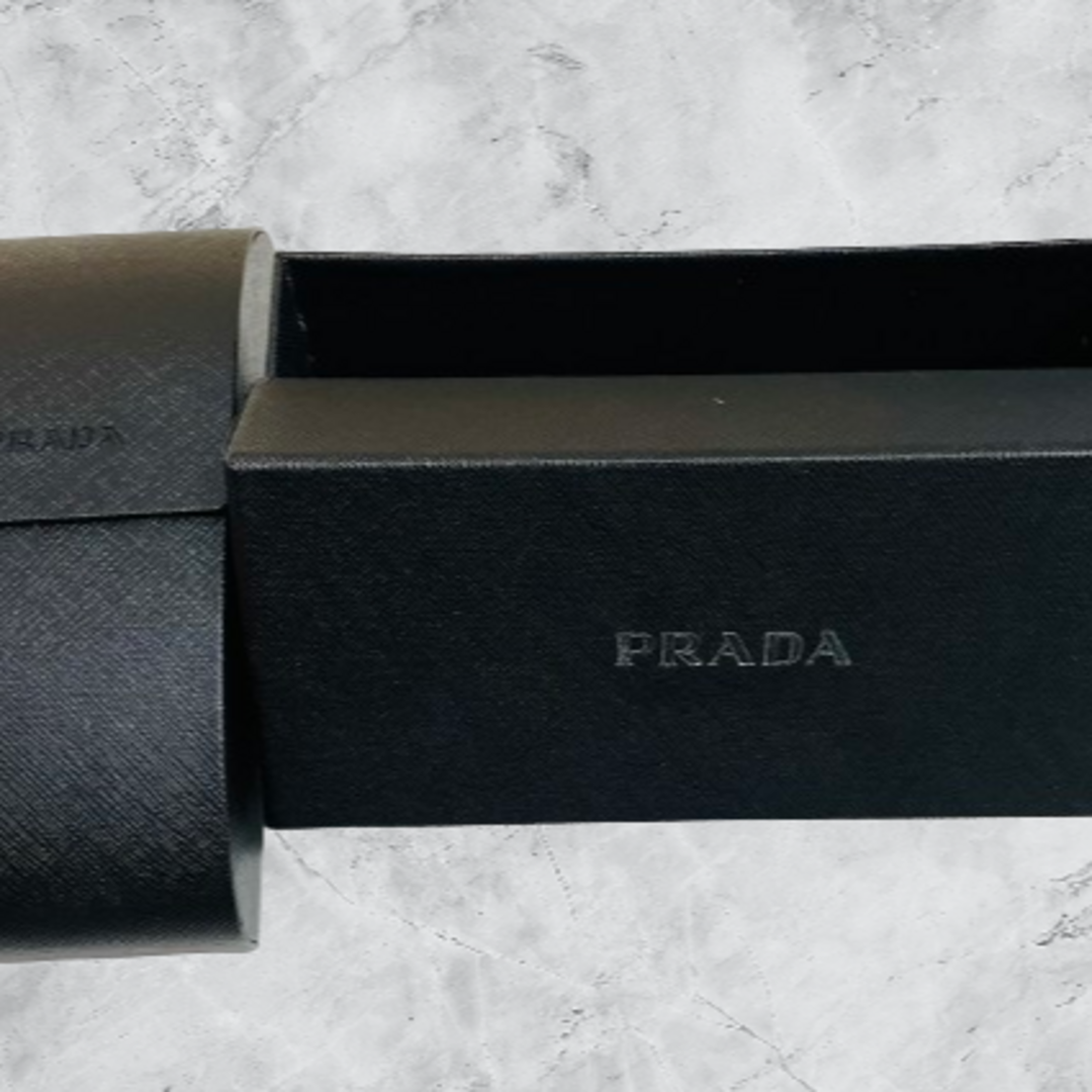 PRADA(プラダ)の⭐️新品未使用⭐️プラダ サングラス PR17WS シンボル スクエア レディースのファッション小物(サングラス/メガネ)の商品写真