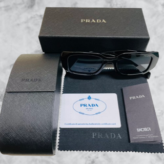 PRADA - (極美品!)PRADA プラダ ロゴ 縁なし SPR83C サングラスの通販 PRADA - (極美品!)PRADA プラダ ロゴ 縁なし SPR83C サングラスの通販