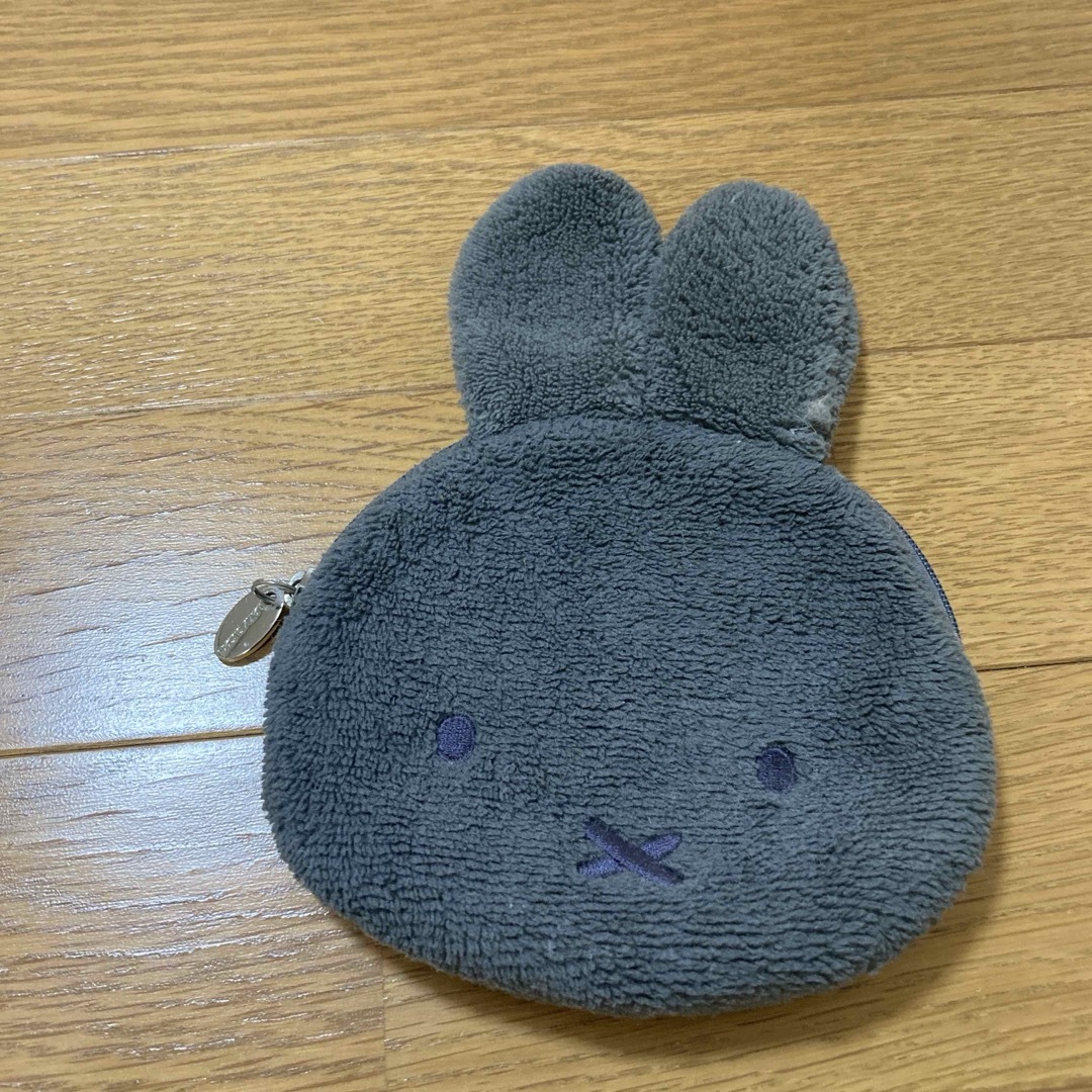 miffy(ミッフィー)のミッフィーポーチ♡LAZYSUSANコラボ レディースのファッション小物(ポーチ)の商品写真