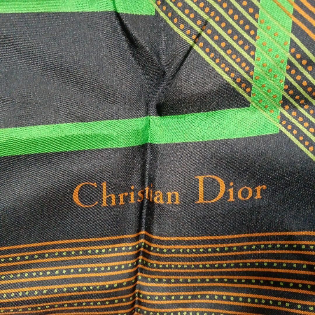 Christian Dior(クリスチャンディオール)のⅩⅥ131超美品　クリスチャンディオール　スカーフ　最高級シルク100　花柄 レディースのファッション小物(バンダナ/スカーフ)の商品写真