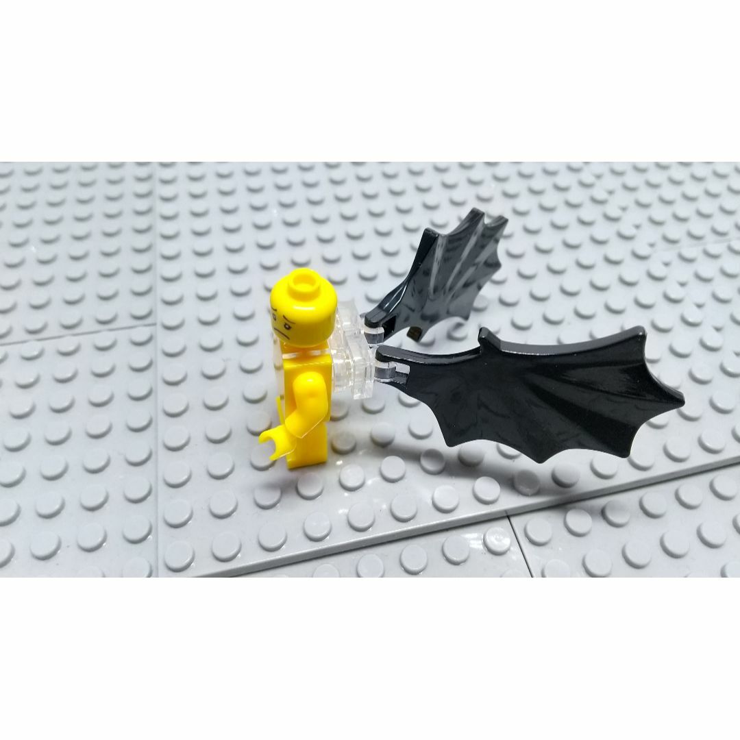 コウモリの羽　LEGO互換　レゴブロック　インテリア　スーパーナチュラル エンタメ/ホビーのフィギュア(SF/ファンタジー/ホラー)の商品写真