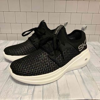 スケッチャーズ(SKECHERS)のスケッチャーズ　レディーススニーカー　黒スニーカー　ランニングシューズ　軽量(スニーカー)