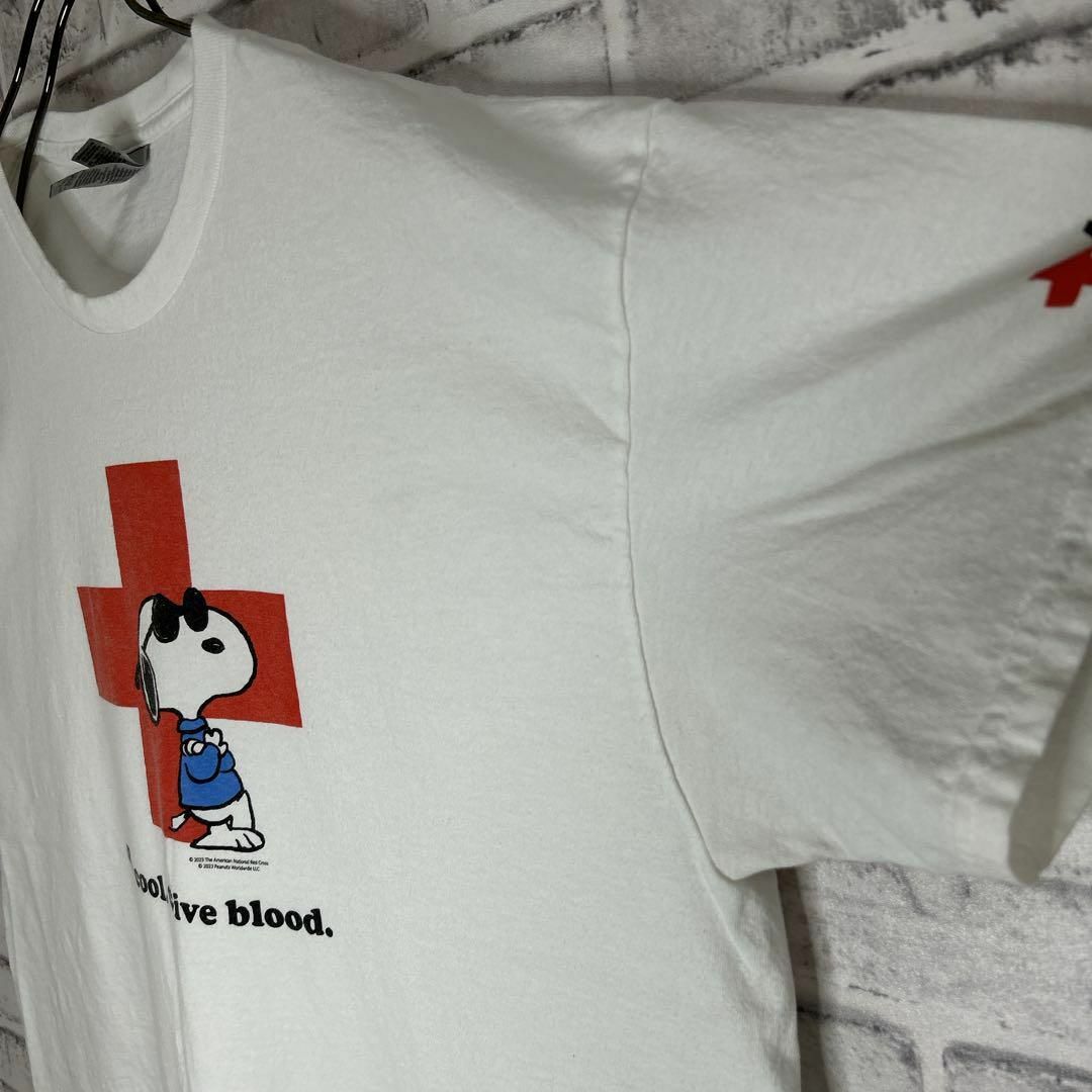 GILDAN(ギルタン)のPEANUTS ピーナッツ アメリカ赤十字レッドクロス献血Tシャツ 半袖 輸入品 メンズのトップス(Tシャツ/カットソー(半袖/袖なし))の商品写真