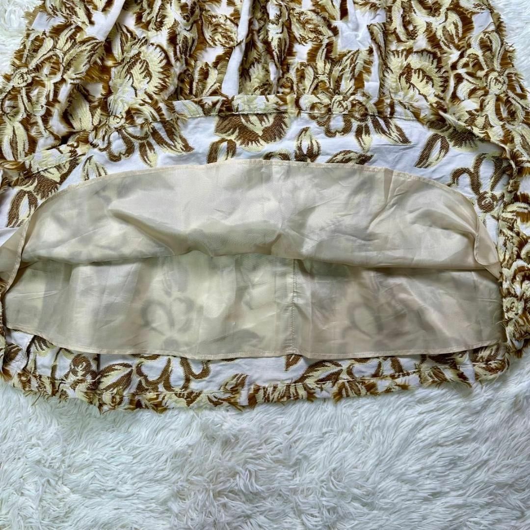 The Virgnia(ザヴァージニア)のザヴァージニア　the Virginia ジャガード　フラワースカート　花柄 レディースのスカート(ロングスカート)の商品写真