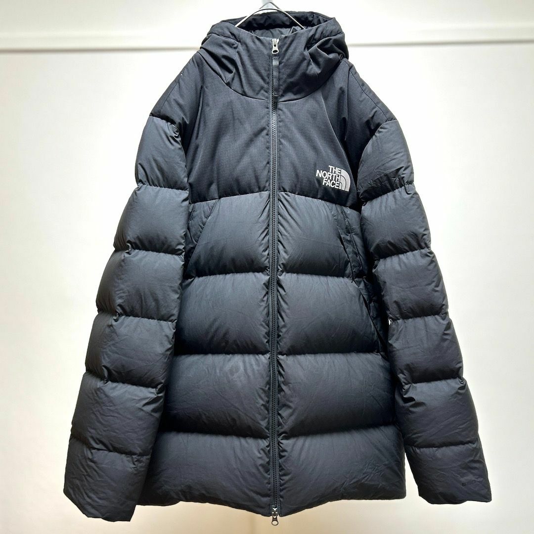 THE NORTH FACE(ザノースフェイス)の国内正規品THE NORTH FACEノースフェイス/ロングダウン/ブラック/L メンズのジャケット/アウター(ダウンジャケット)の商品写真