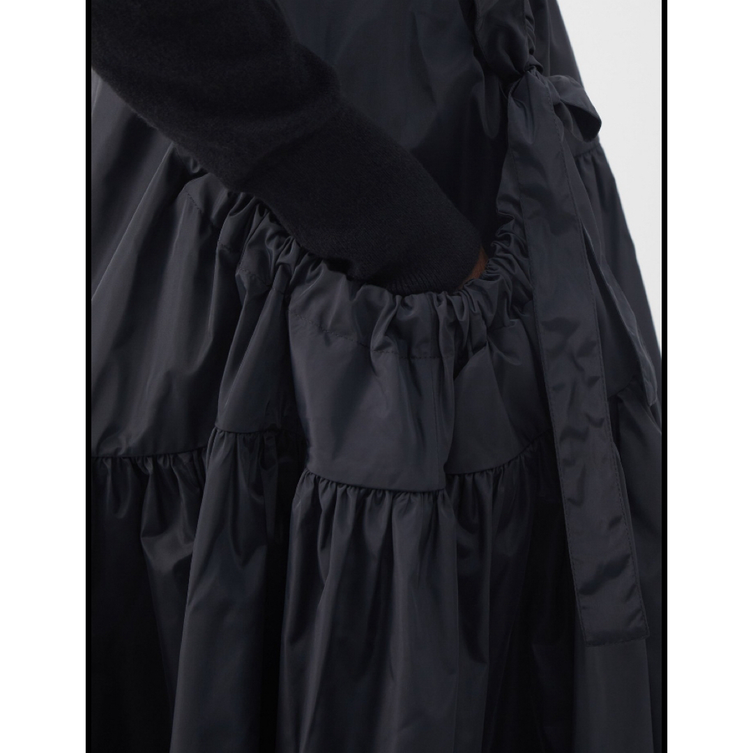 CECILIE BAHNSEN(セシリーバンセン)のセシリーバンセン　ジャスティススカート黒 レディースのスカート(ロングスカート)の商品写真