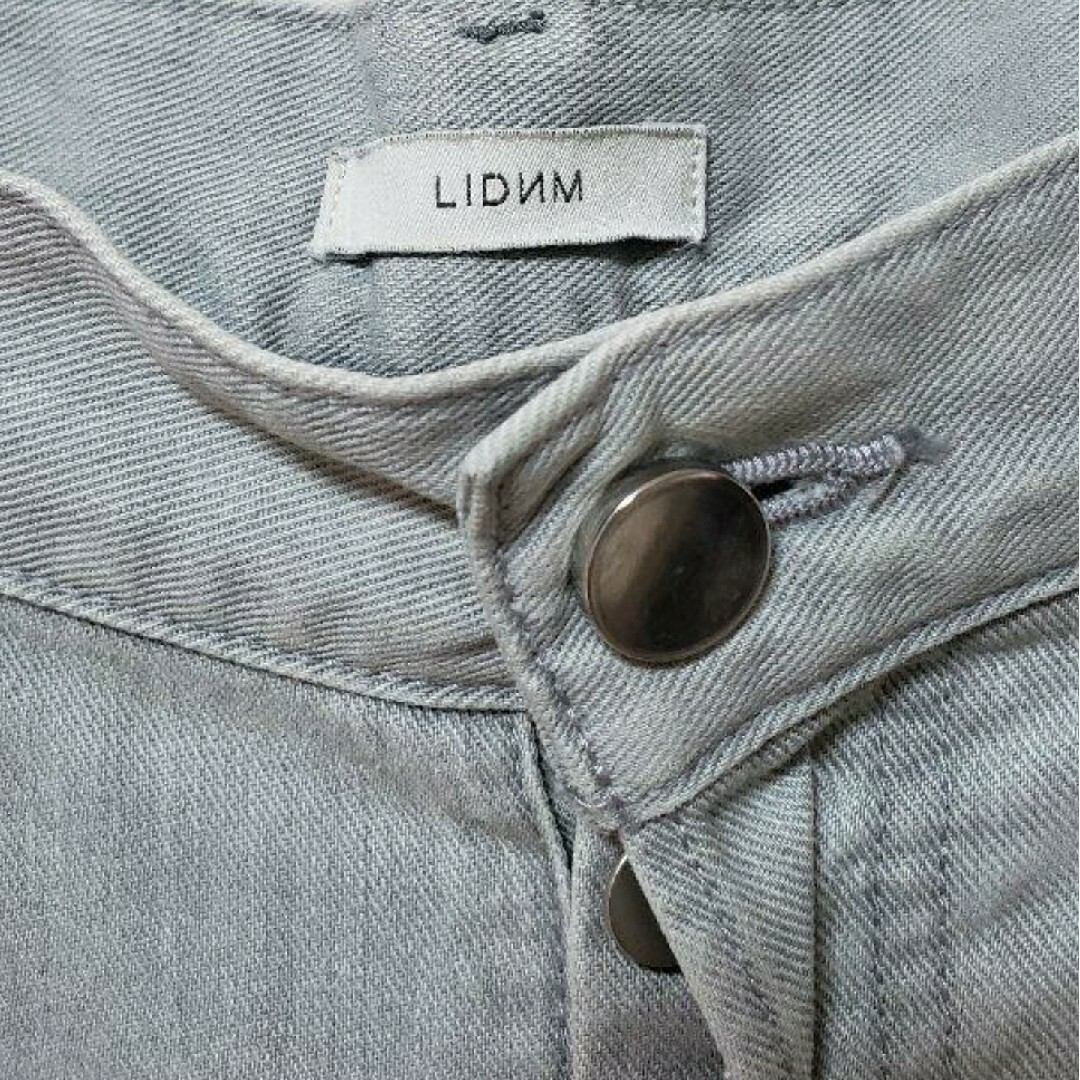 LIDNM(リドム)のVAJIRA LOOSE FIT TUCK DENIM 【アイスグレー】 メンズのパンツ(デニム/ジーンズ)の商品写真