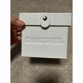 DIESELの腕時計ケース ディーゼル