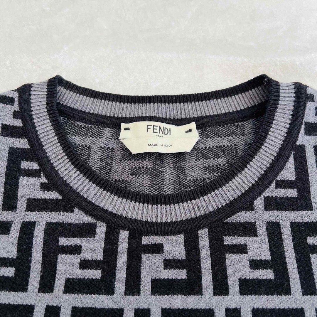 美品】FENDI(フェンディ) FF ニット セーター グレー 長袖 美品】FENDI(フェンディ) FF ニット セーター グレー 長袖