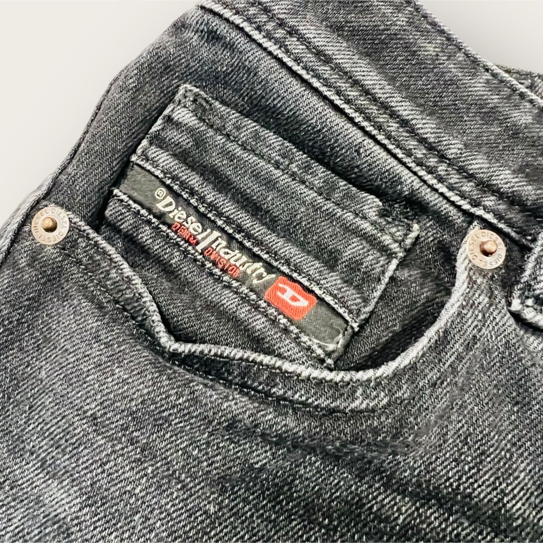 DIESEL(ディーゼル)の【美品】DIESEL デニム ショート パンツ ブラック 23 XS レディース レディースのパンツ(ショートパンツ)の商品写真