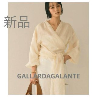 ガリャルダガランテ(GALLARDA GALANTE)の【新品タグ付】GALLARDAGALANTE リネン カシュクールブラウス(シャツ/ブラウス(長袖/七分))