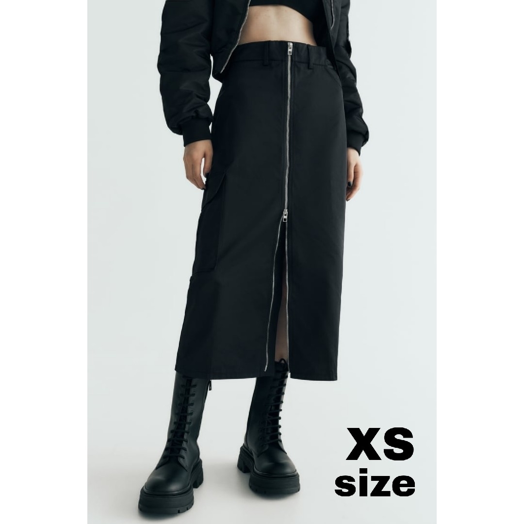 ZARA(ザラ)のZARA　ナイロンスカート ジッパー　XSサイズ　ブラック レディースのスカート(ロングスカート)の商品写真