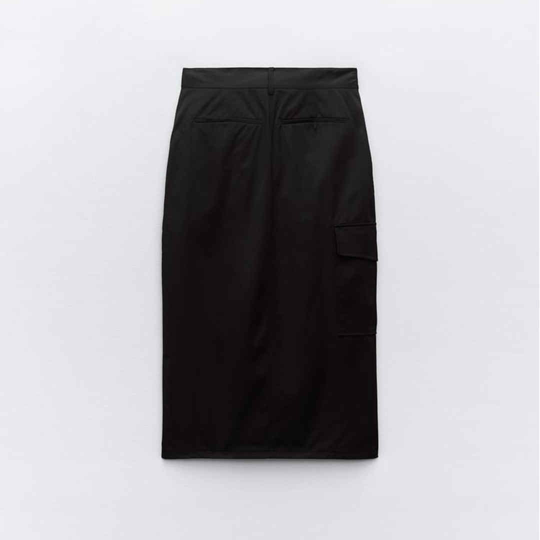 ZARA(ザラ)のZARA　ナイロンスカート ジッパー　XSサイズ　ブラック レディースのスカート(ロングスカート)の商品写真