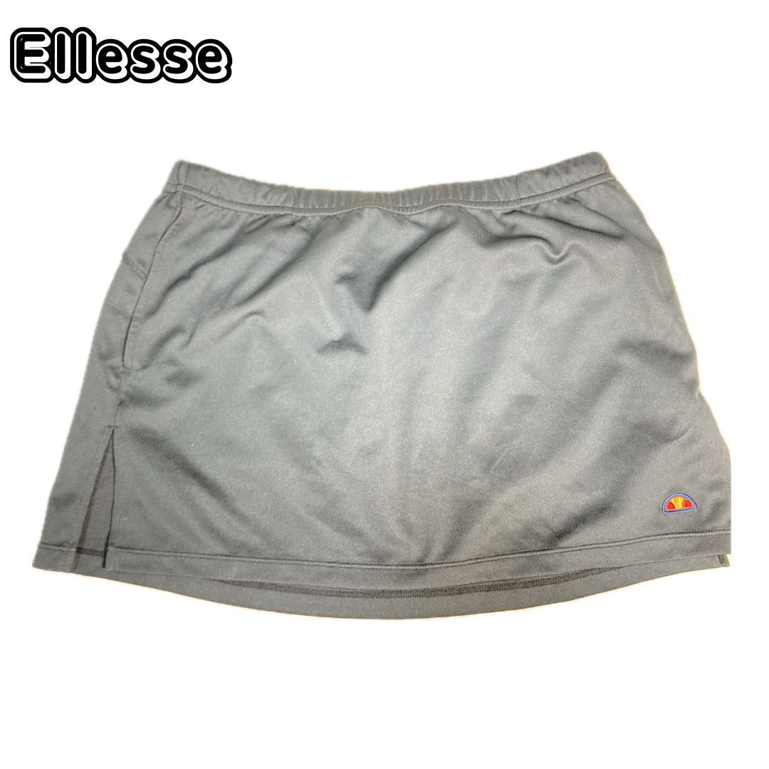 ellesse(エレッセ)のEllesse スカート　ミニスカート　L ブラック　スポーツ　 レディースのスカート(ミニスカート)の商品写真